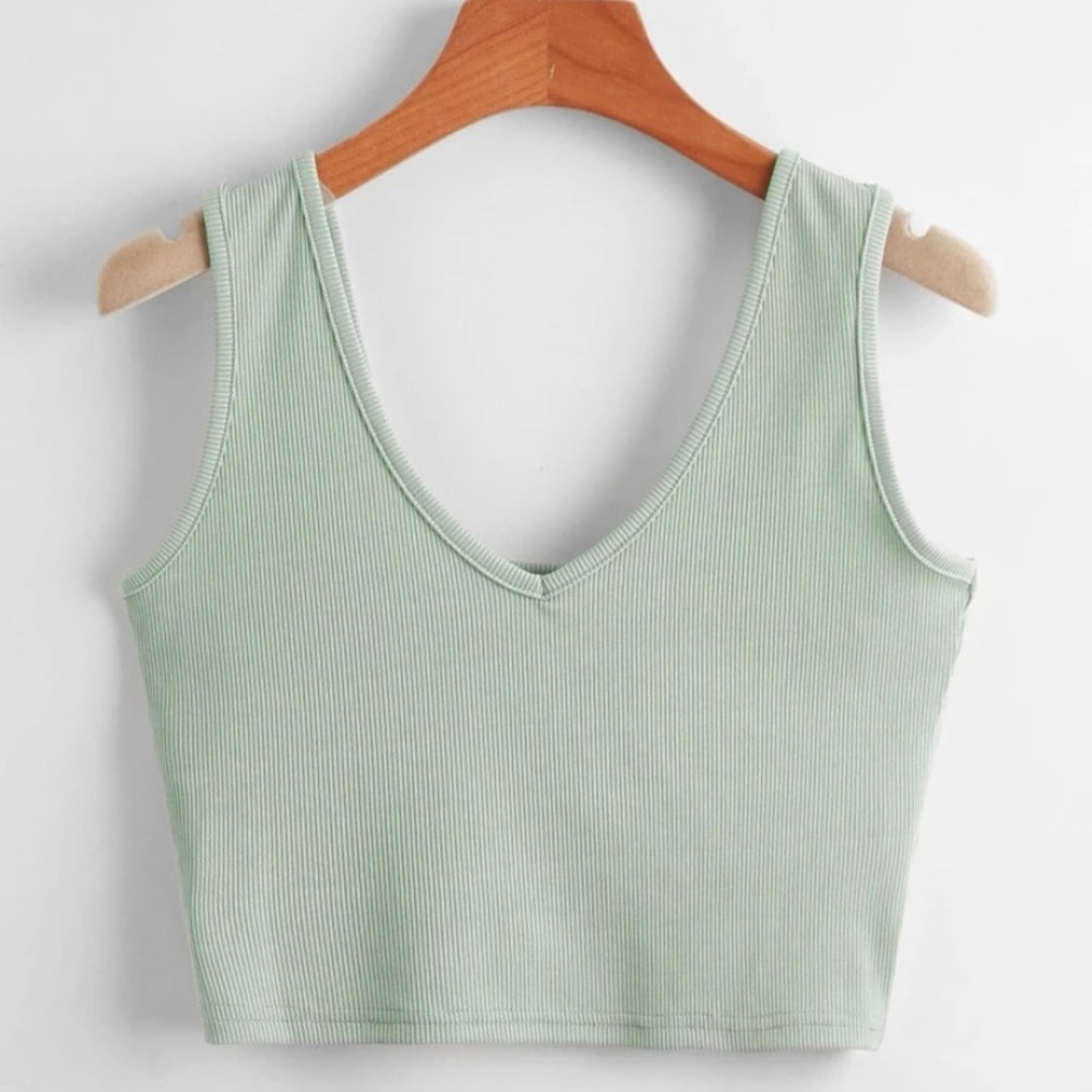Ribbed crop tank top